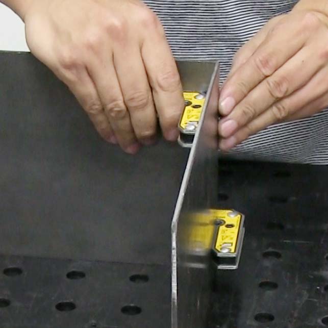 Strong Hand Tools – Fix mágneses külső-belső derékszögek alkalmazása